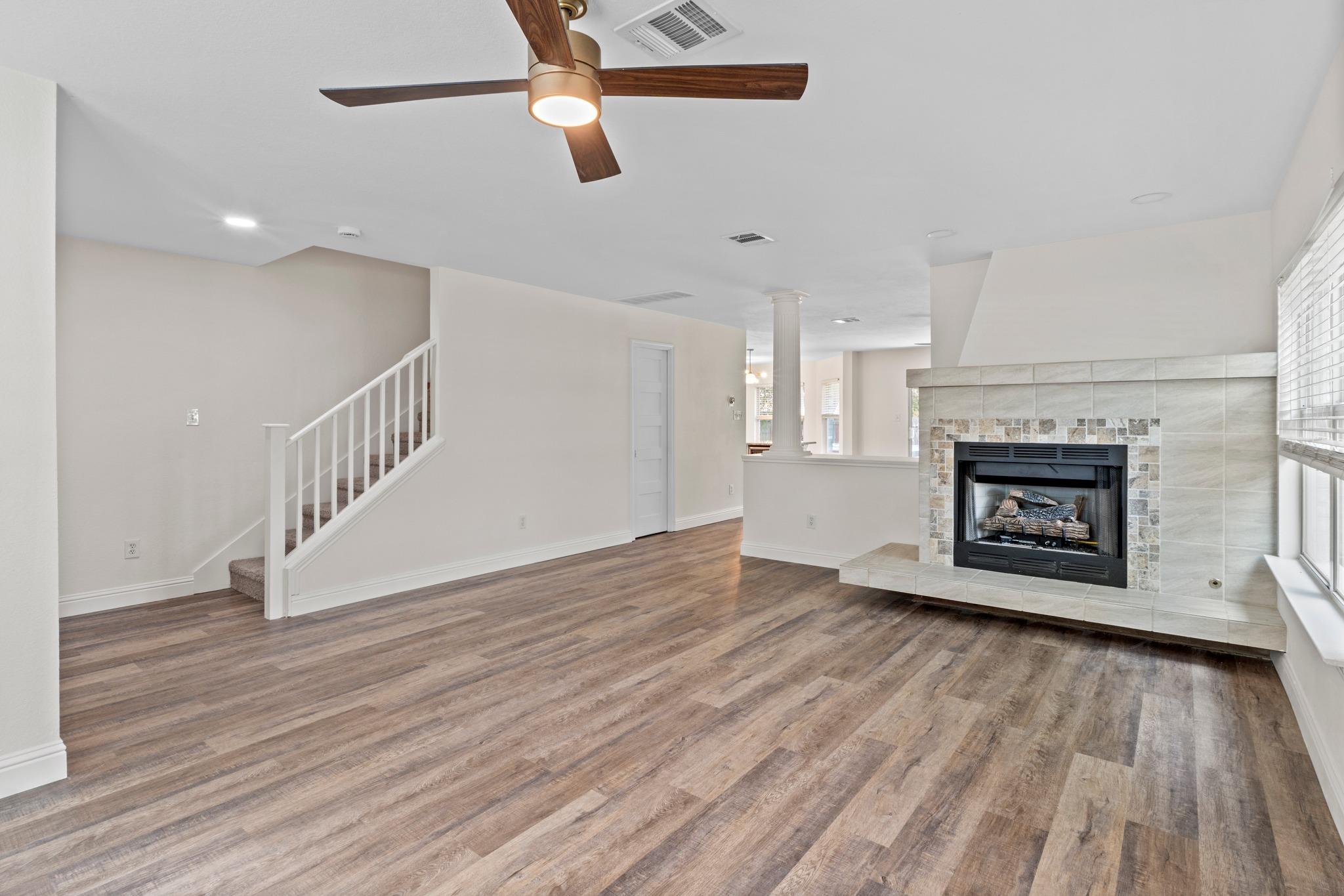 1701 Barrilla St Property Photo 7