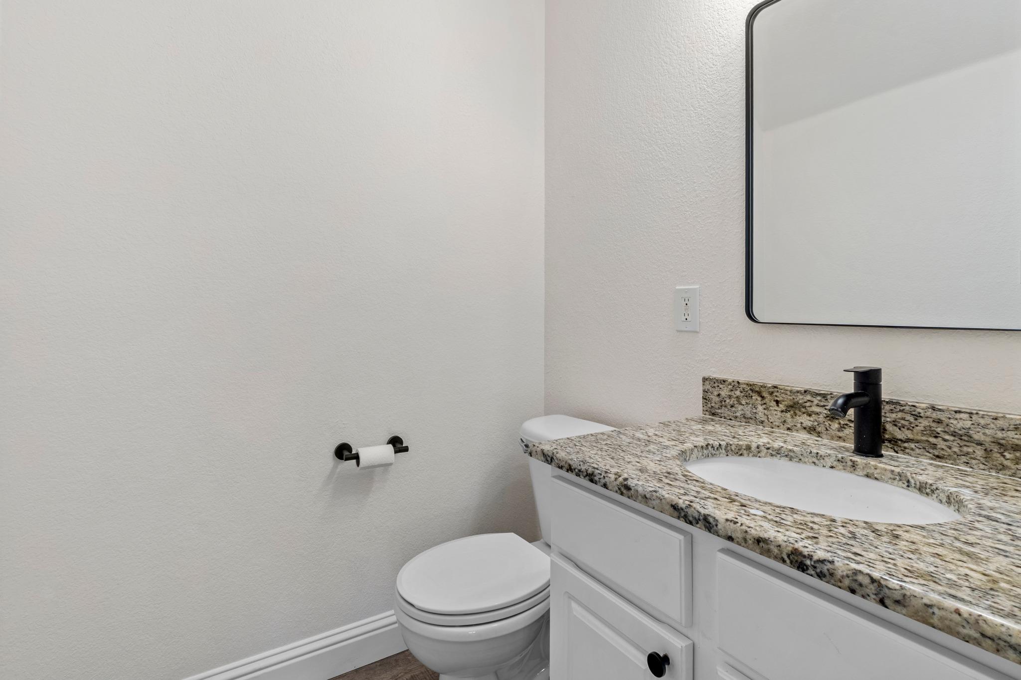 1701 Barrilla St Property Photo 19