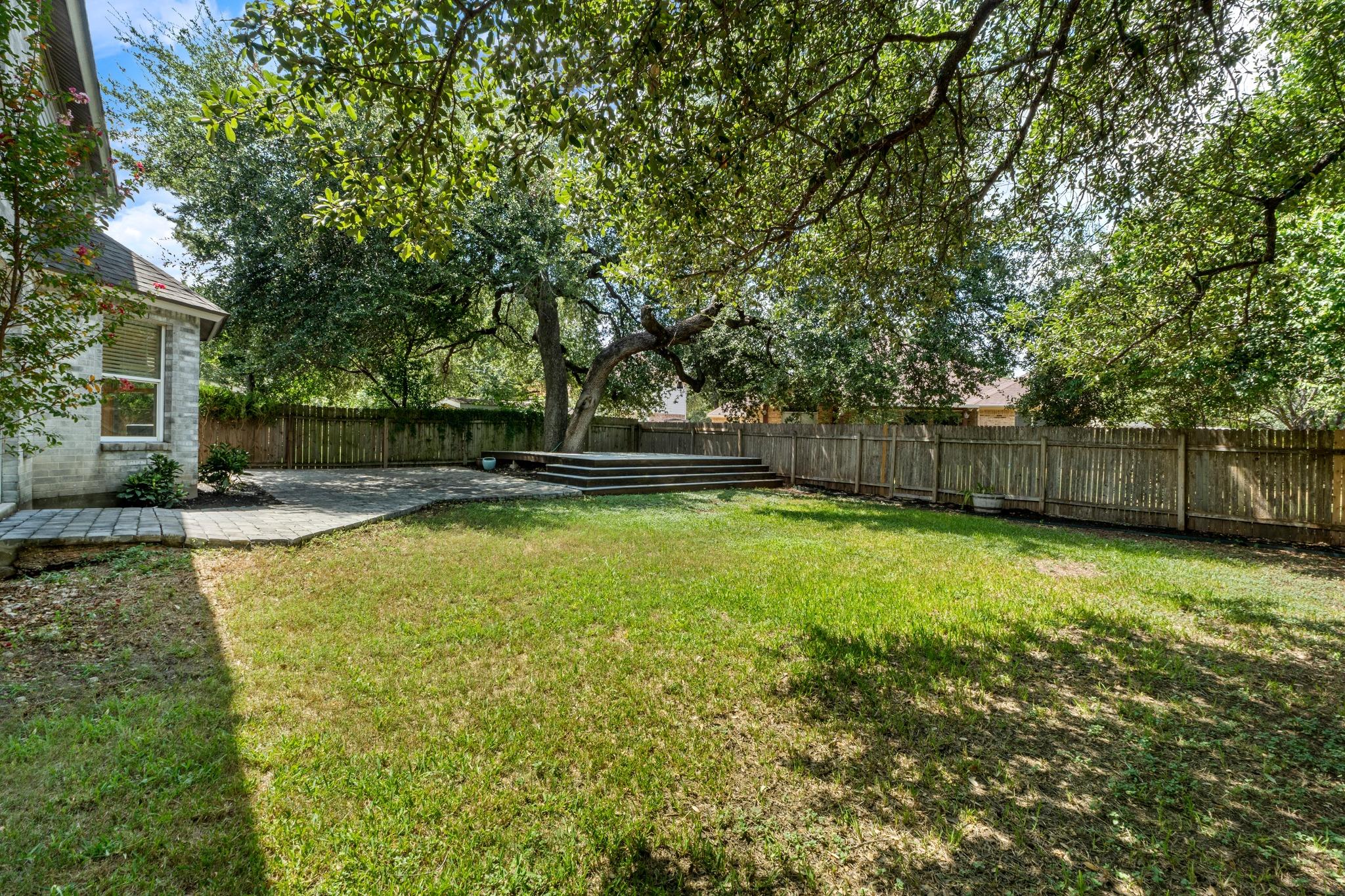 1701 Barrilla St Property Photo 36