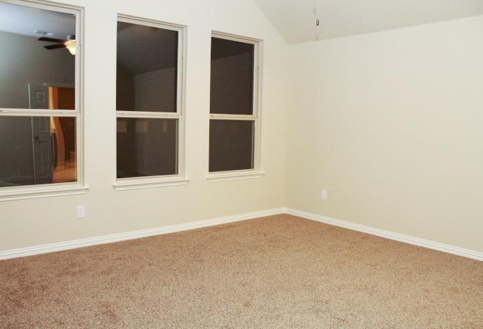 152 Belford St Property Photo 11
