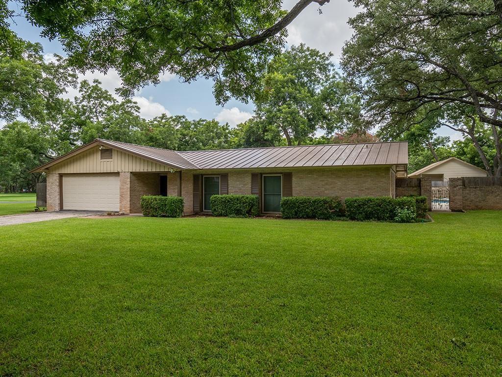 11905 Mustang Chase Dr Property Photo 1