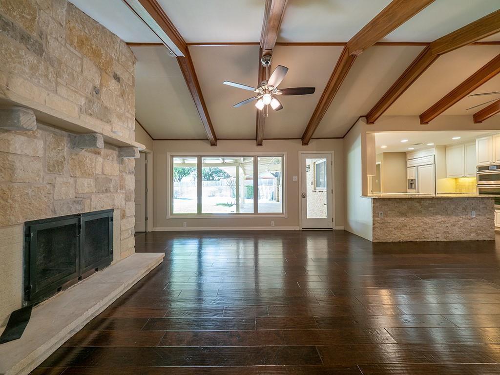 11905 Mustang Chase Dr Property Photo 8
