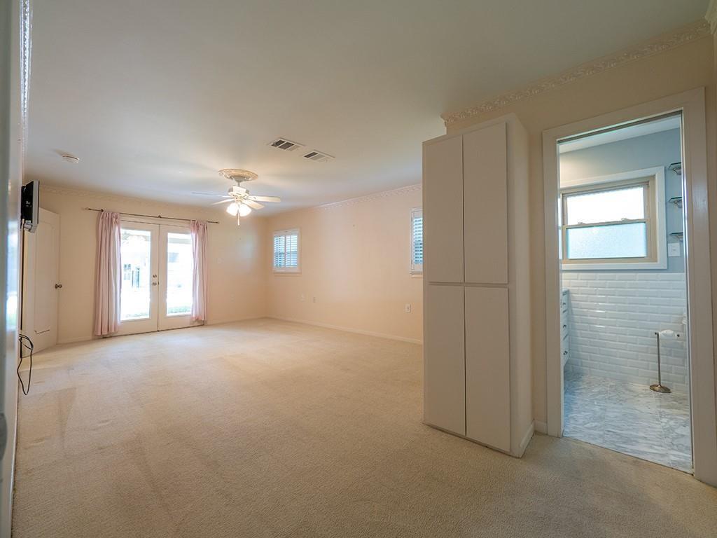 11905 Mustang Chase Dr Property Photo 23
