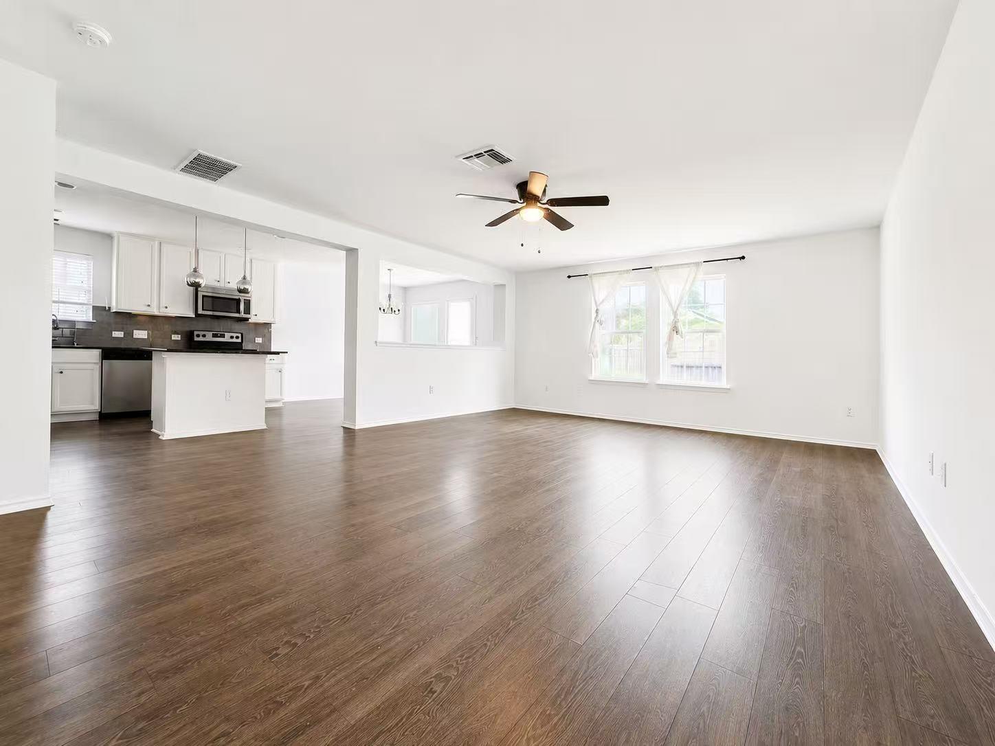 6613 Garden Rose Path Property Photo 3