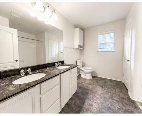 6613 Garden Rose Path Property Photo 14