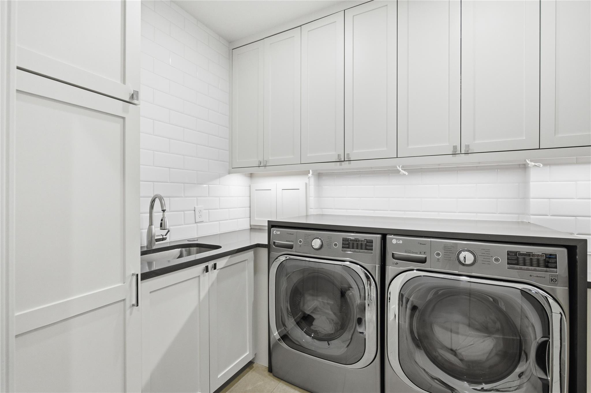 3210 Lacevine Ln Property Photo 20