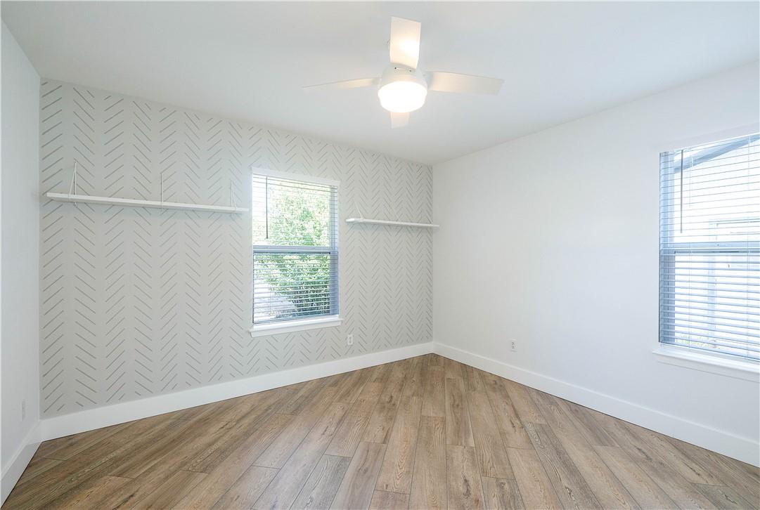 2201 Singletree Ave Property Photo 17