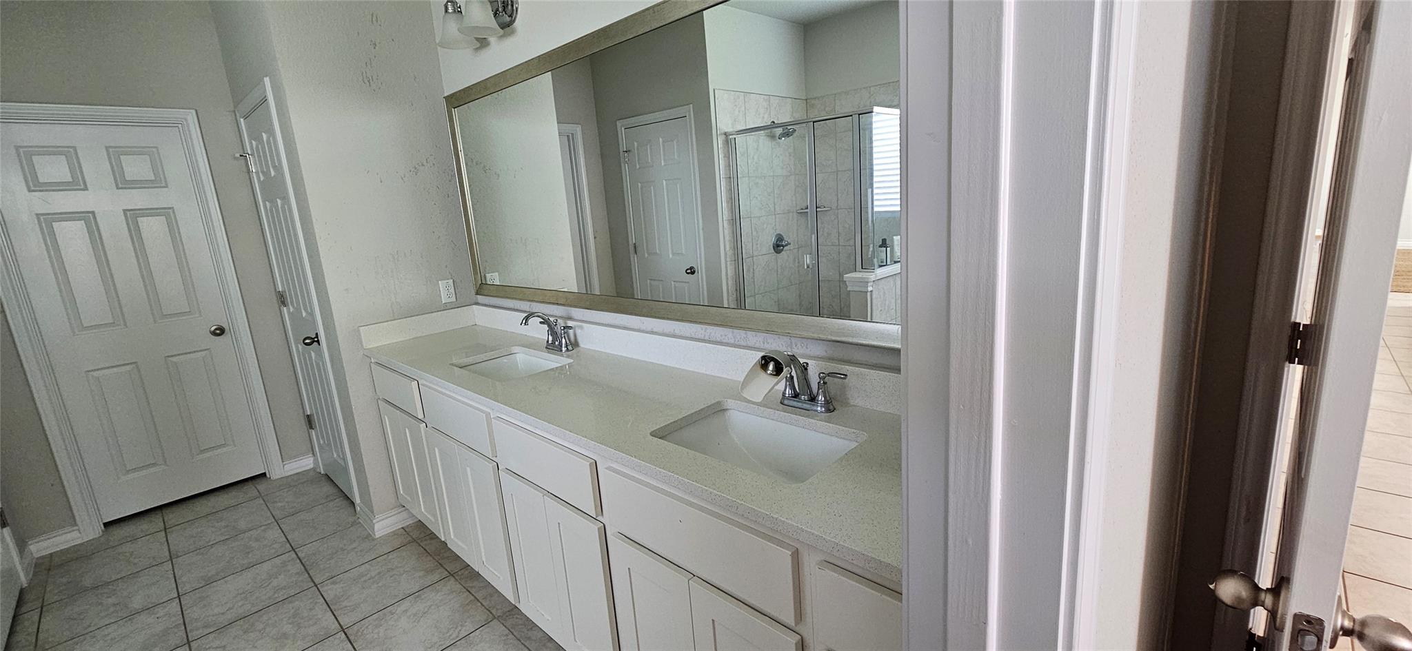 16700 Fresno Cv Property Photo 16