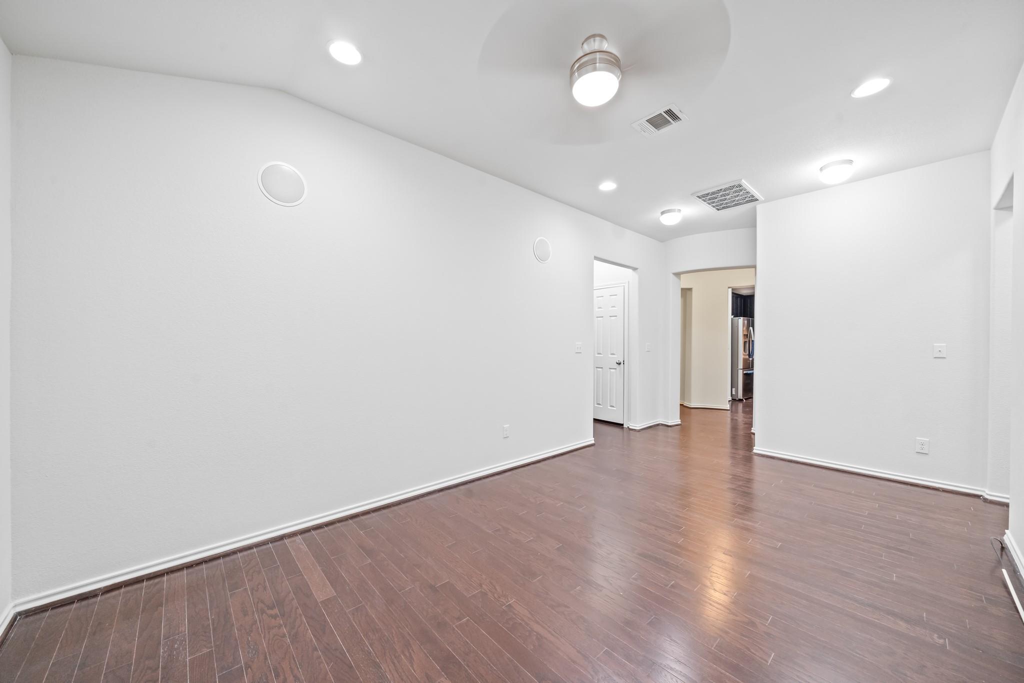 11805 Arran St Property Photo 22