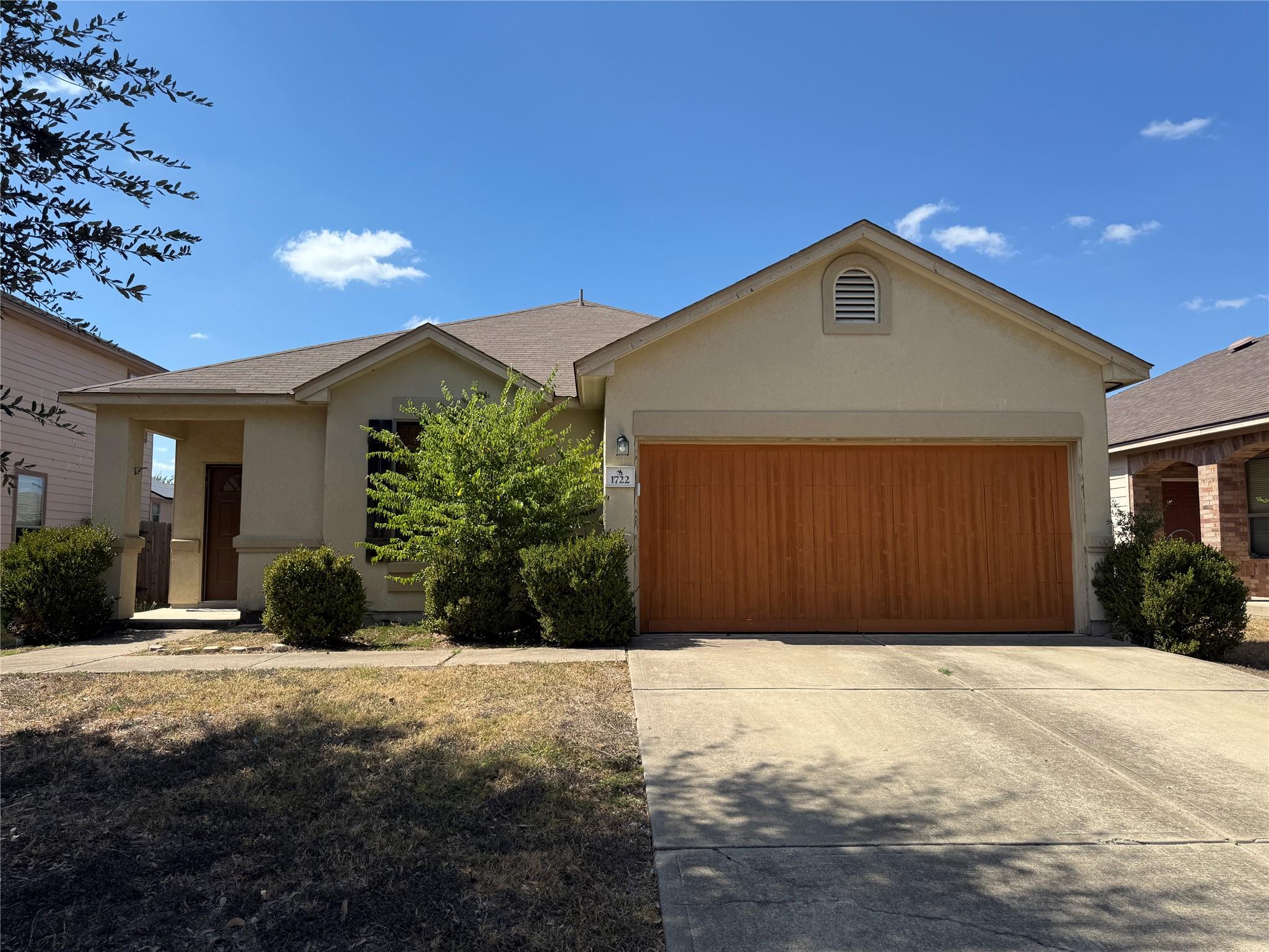 1722 E Mesa Park Cv Property Photo 1