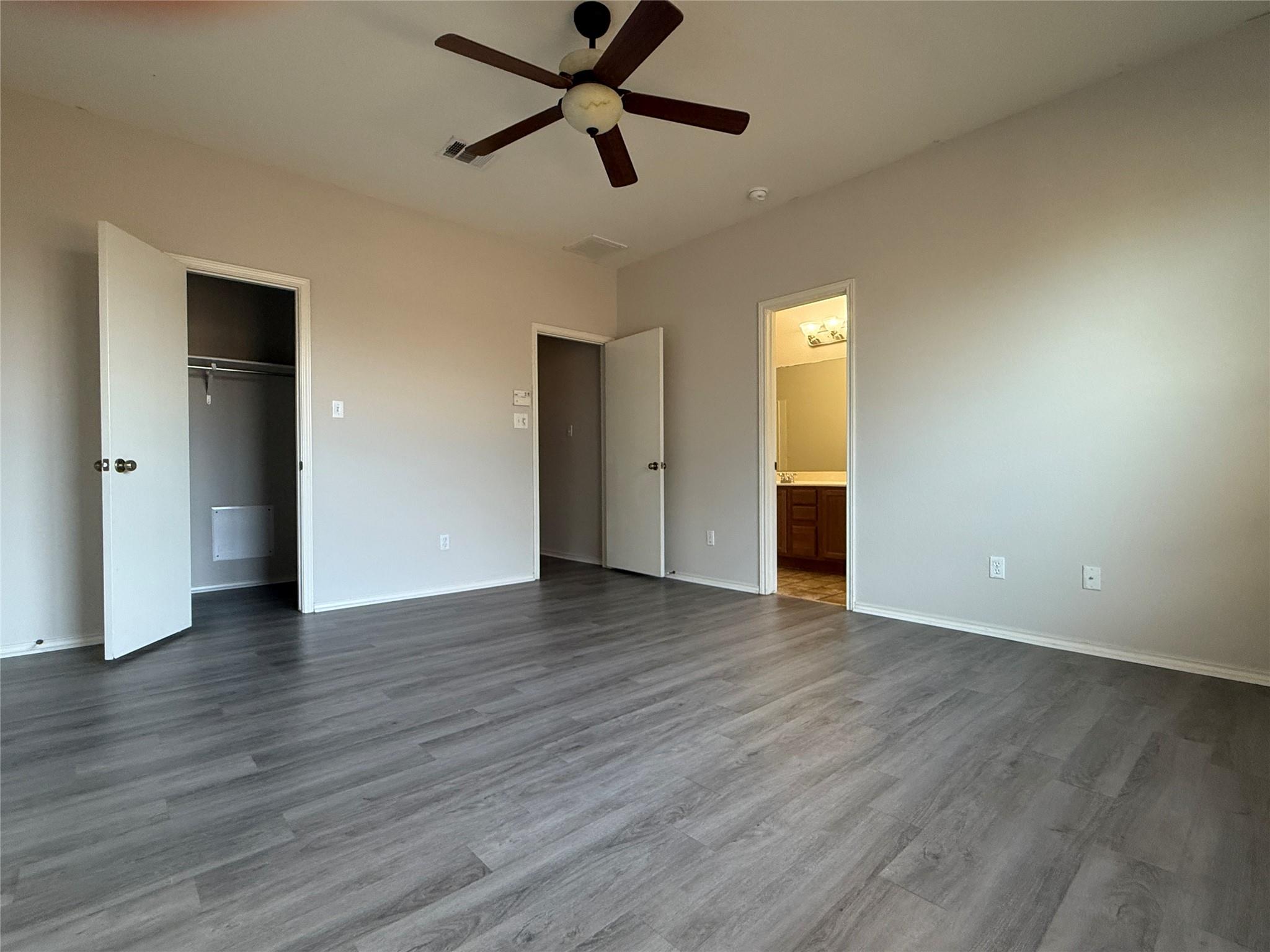 1722 E Mesa Park Cv Property Photo 13