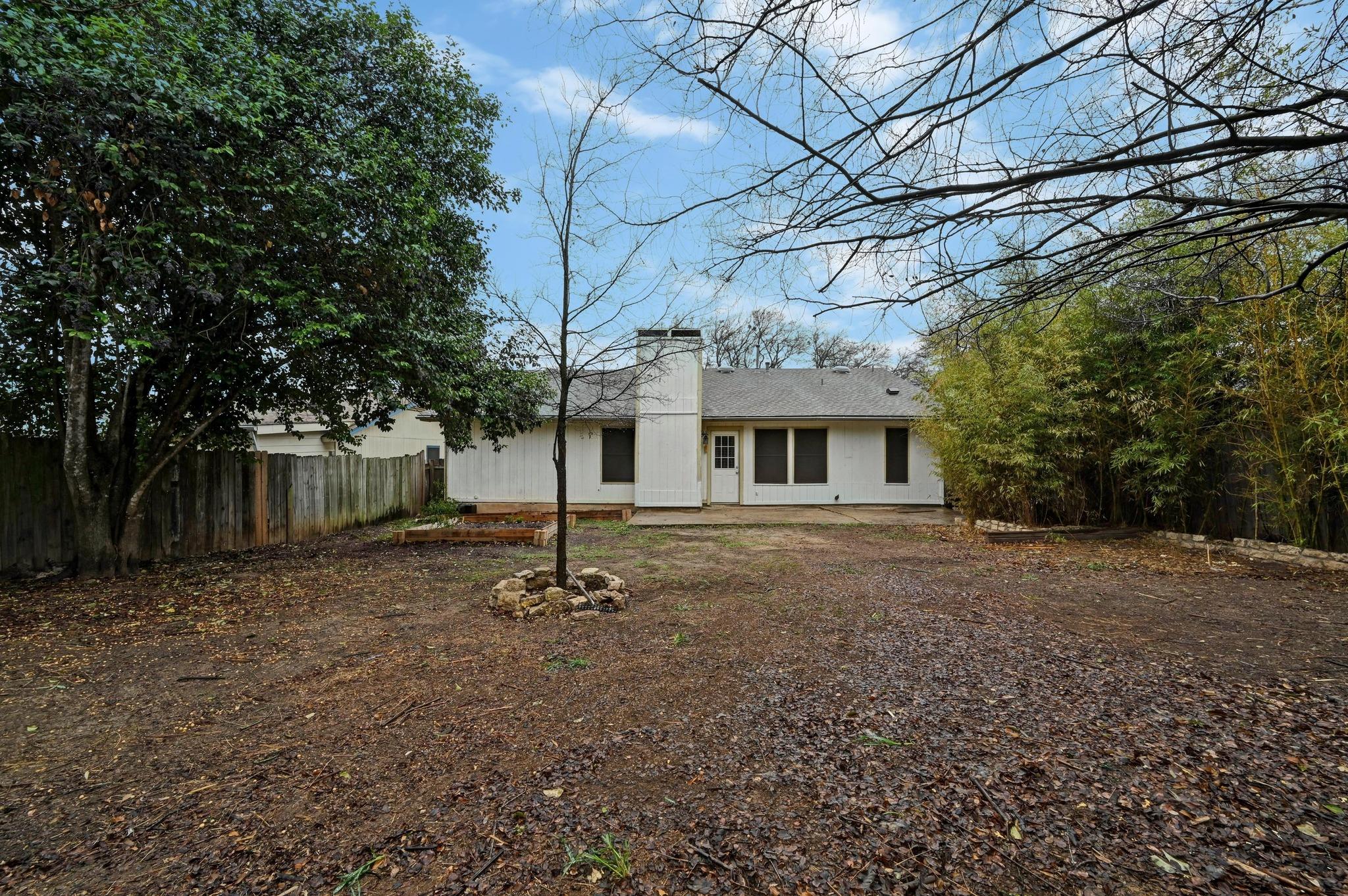4912 Cabob St Property Photo 28