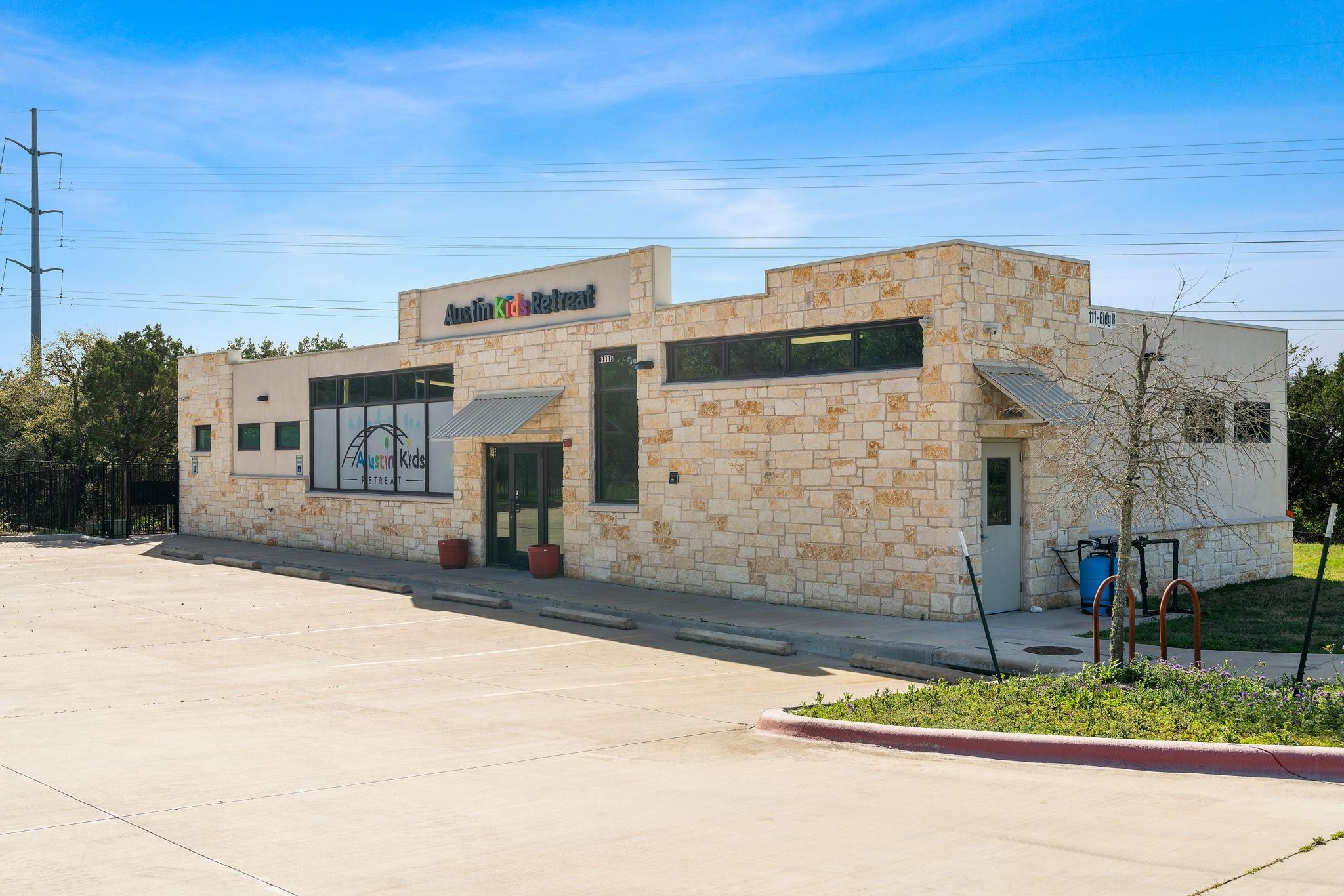 6111 N Fm 620 Rnch Property Photo 1