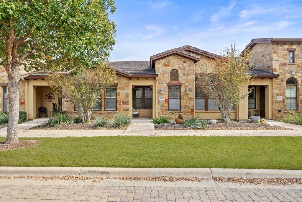 108 Rivalto Cir #2 Property Photo 1