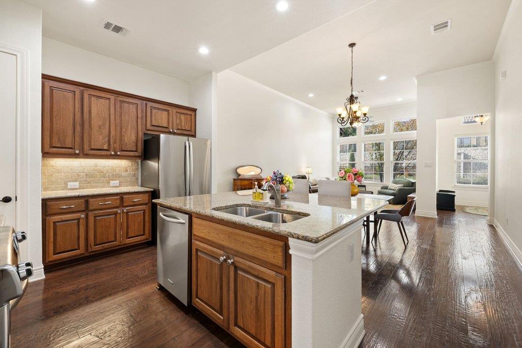 108 Rivalto Cir #2 Property Photo 4