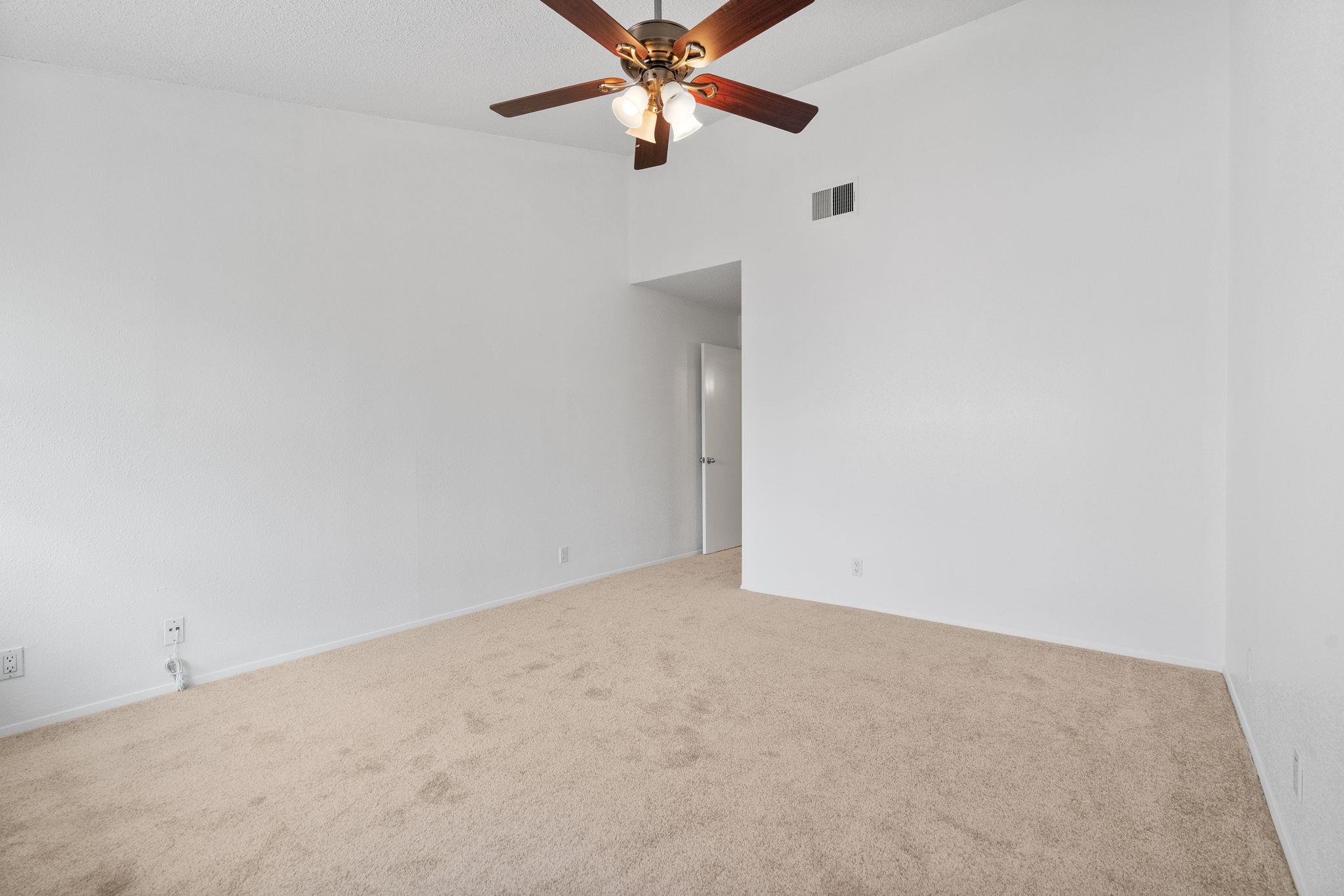 8902 Trone Cir A Property Photo 16