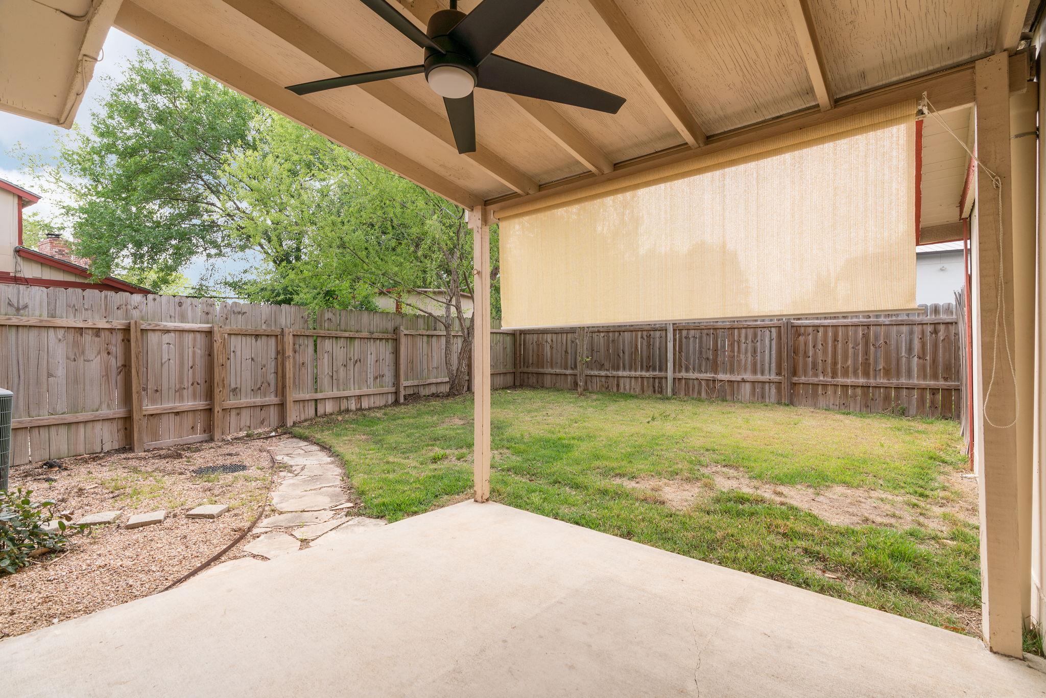 8902 Trone Cir A Property Photo 20