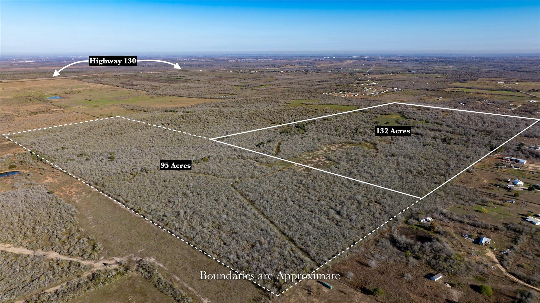 399 Seals Creek Rd Property Photo 2