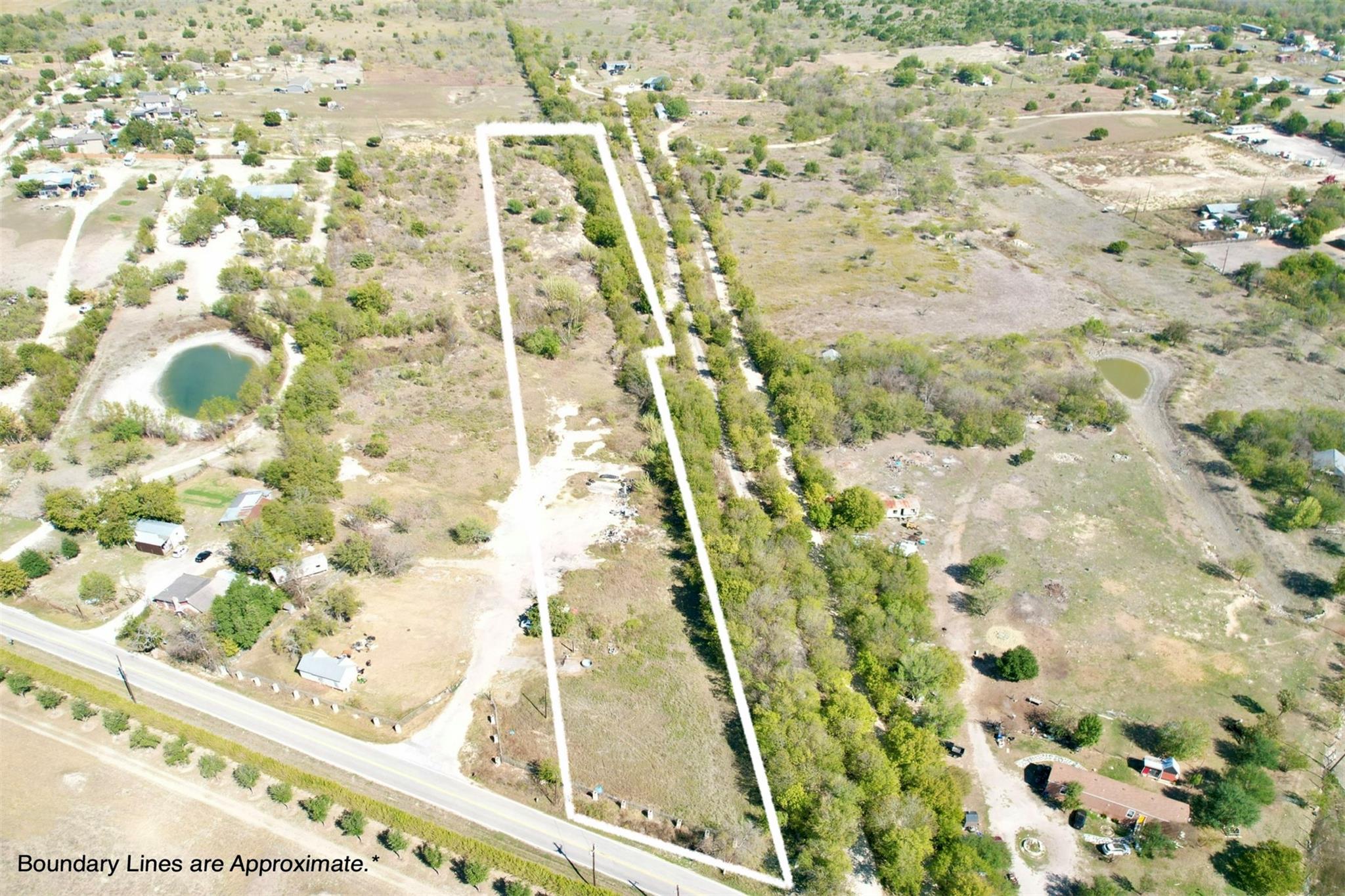 10823 Old Lockhart Rd Property Photo 4