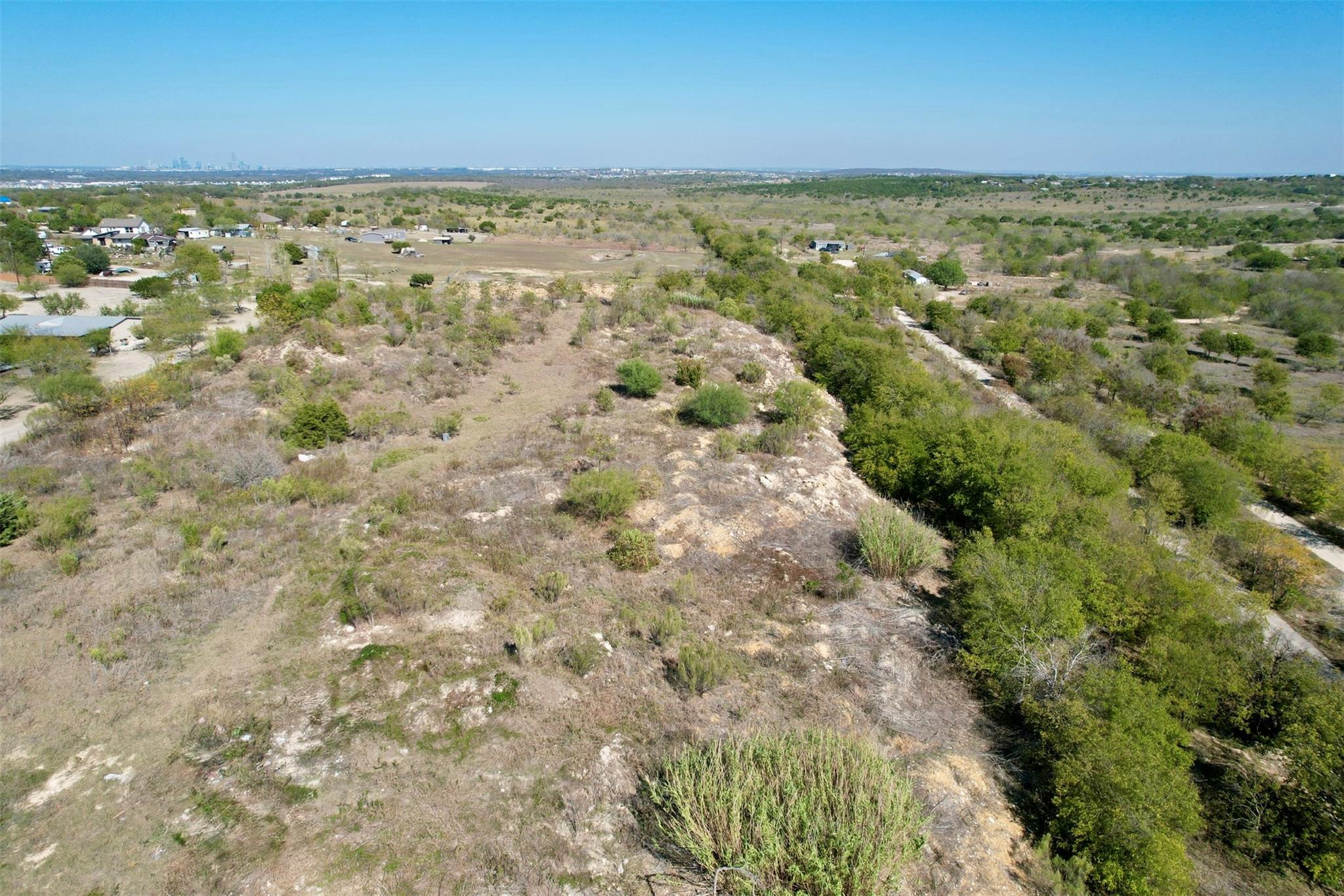 10823 Old Lockhart Rd Property Photo 5