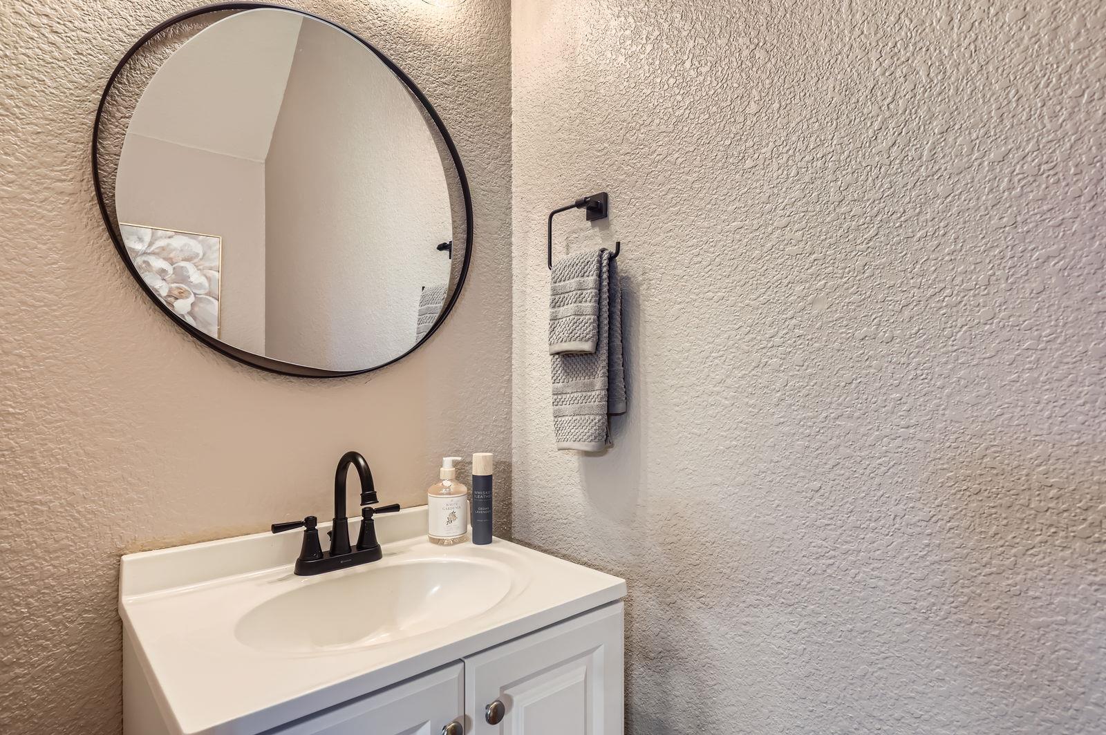 2632 Century Park Blvd 3 Property Photo 12