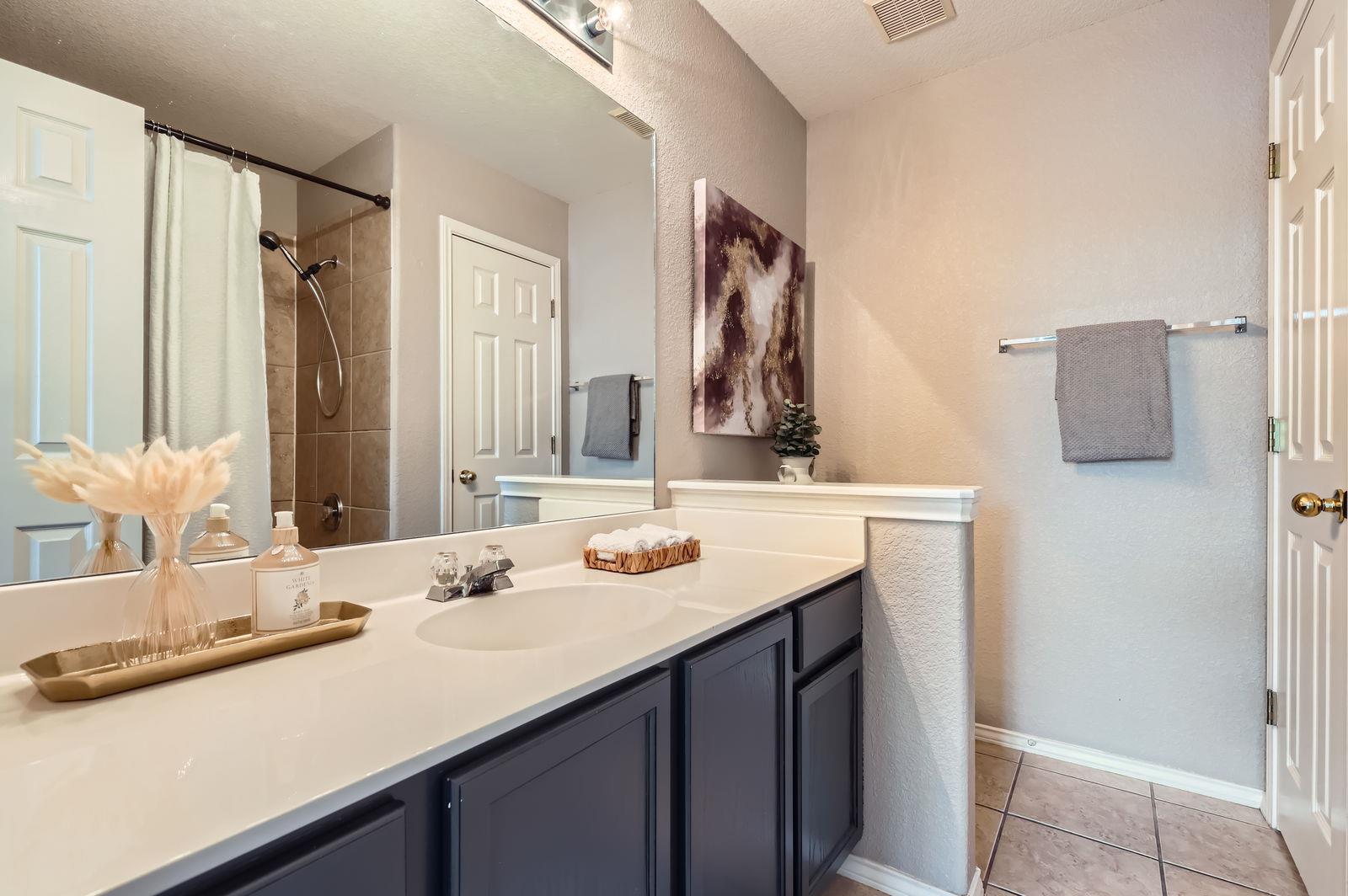 2632 Century Park Blvd 3 Property Photo 16