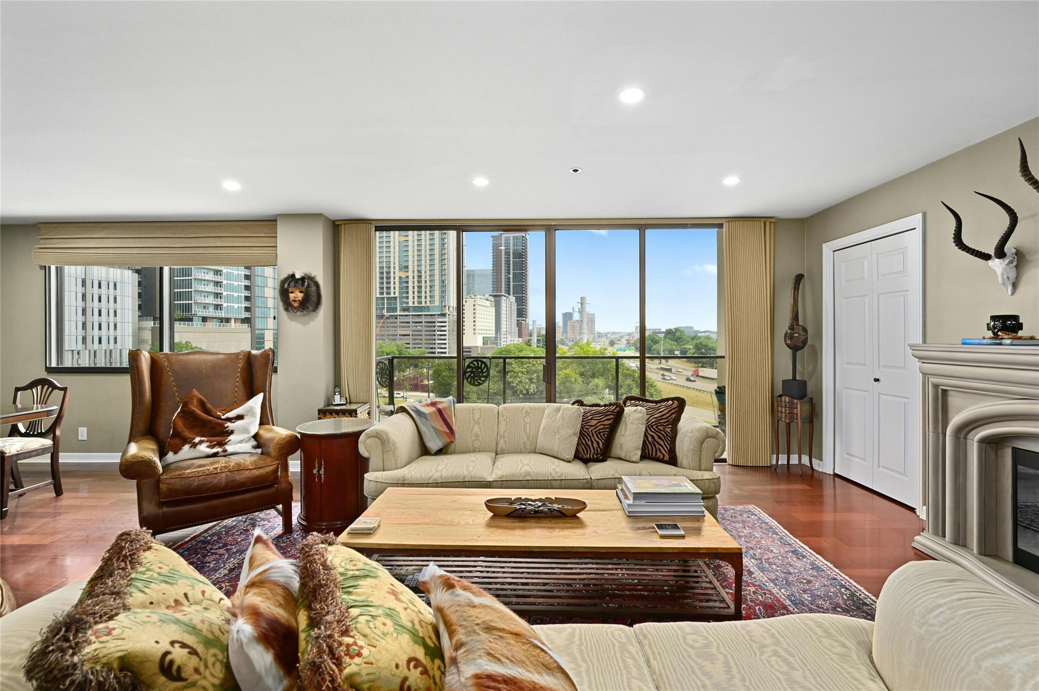 40 N Interstate Highway 35 None #8c1 Property Photo 5