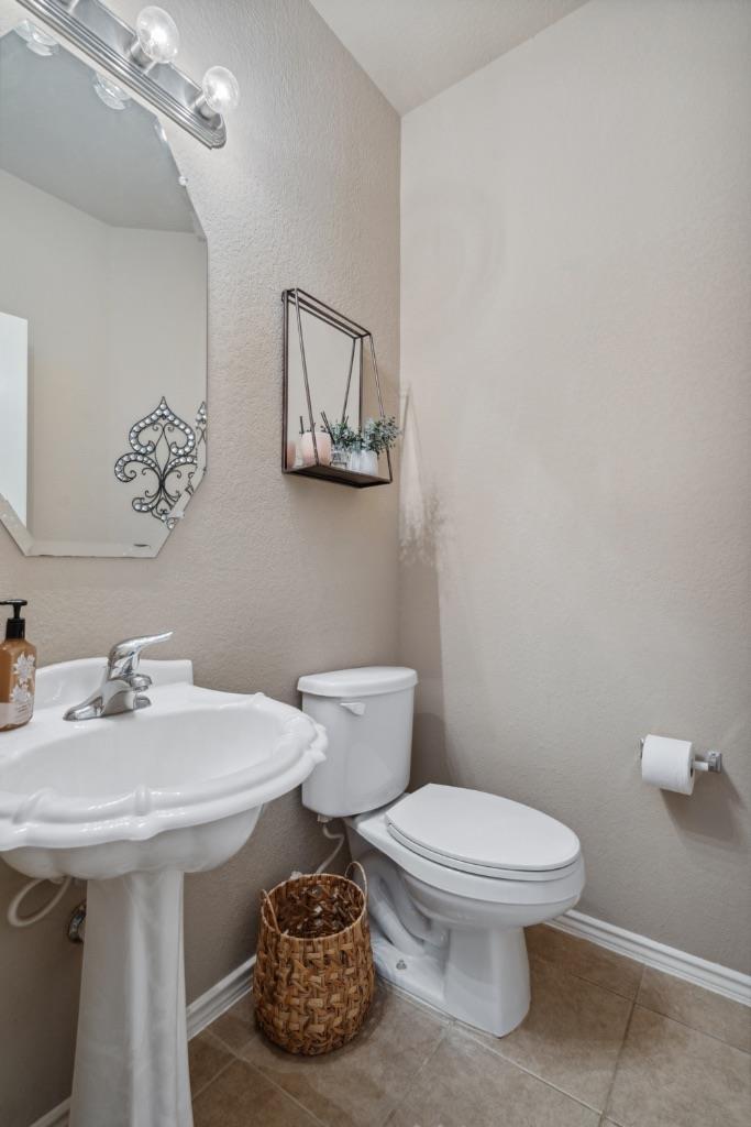 2913 Fleet Dr Property Photo 11