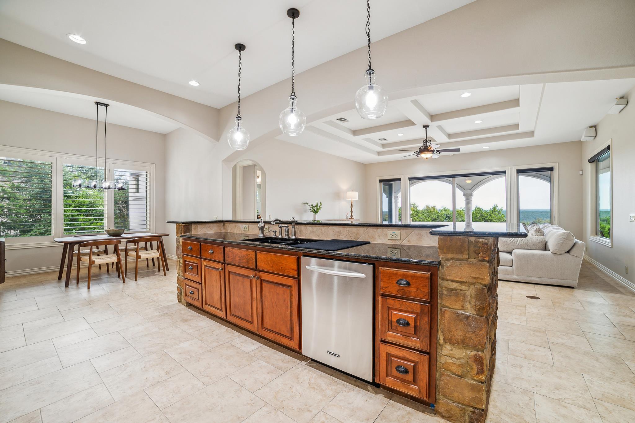12529 Verandah Ct Property Photo 6