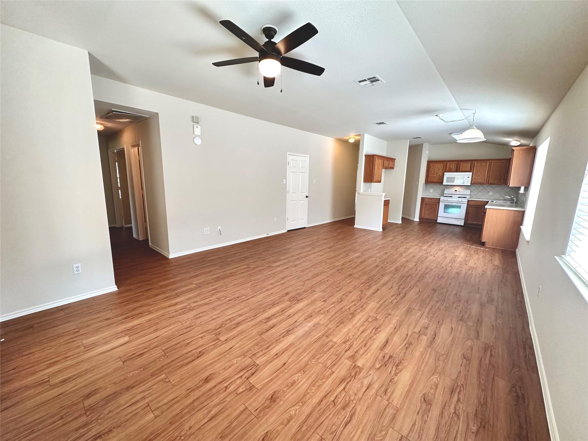 3710 Cap Rock Trl Property Photo 12