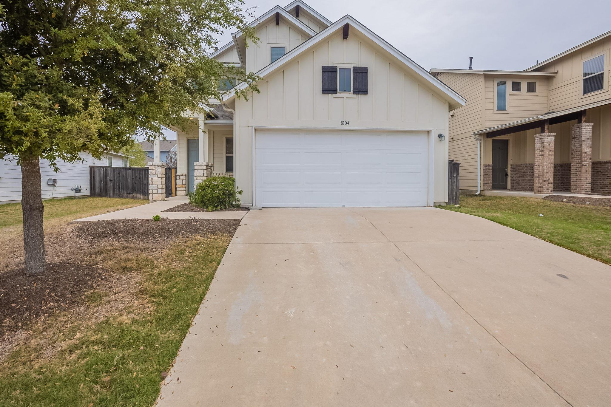 8104 Mckamy Dr Property Photo