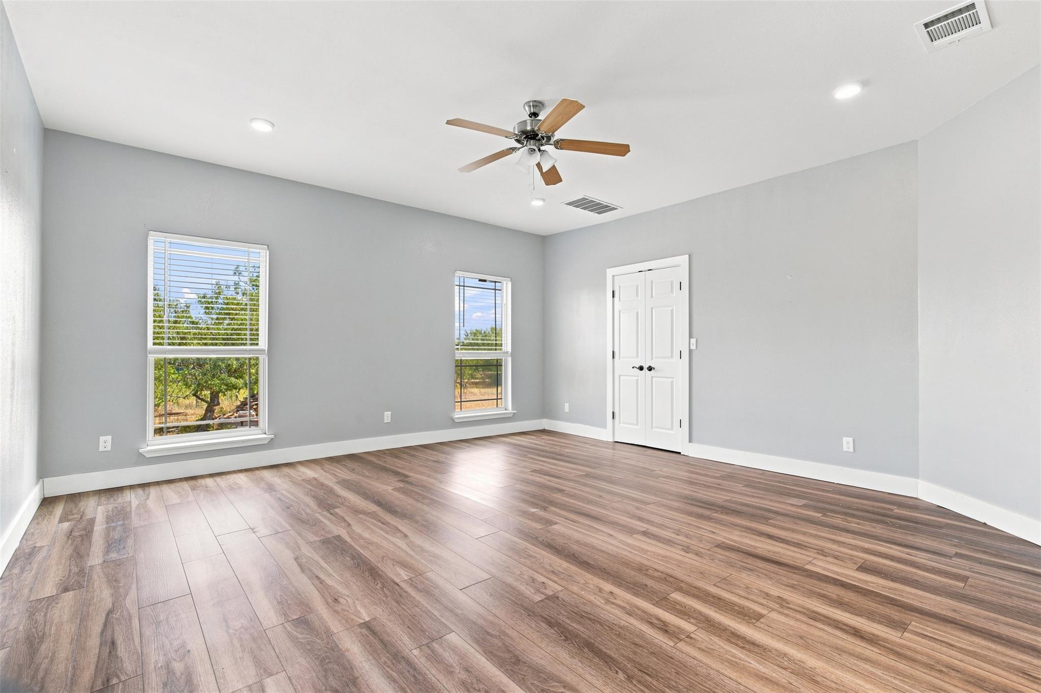 600 Highland Ranch Way Property Photo 7