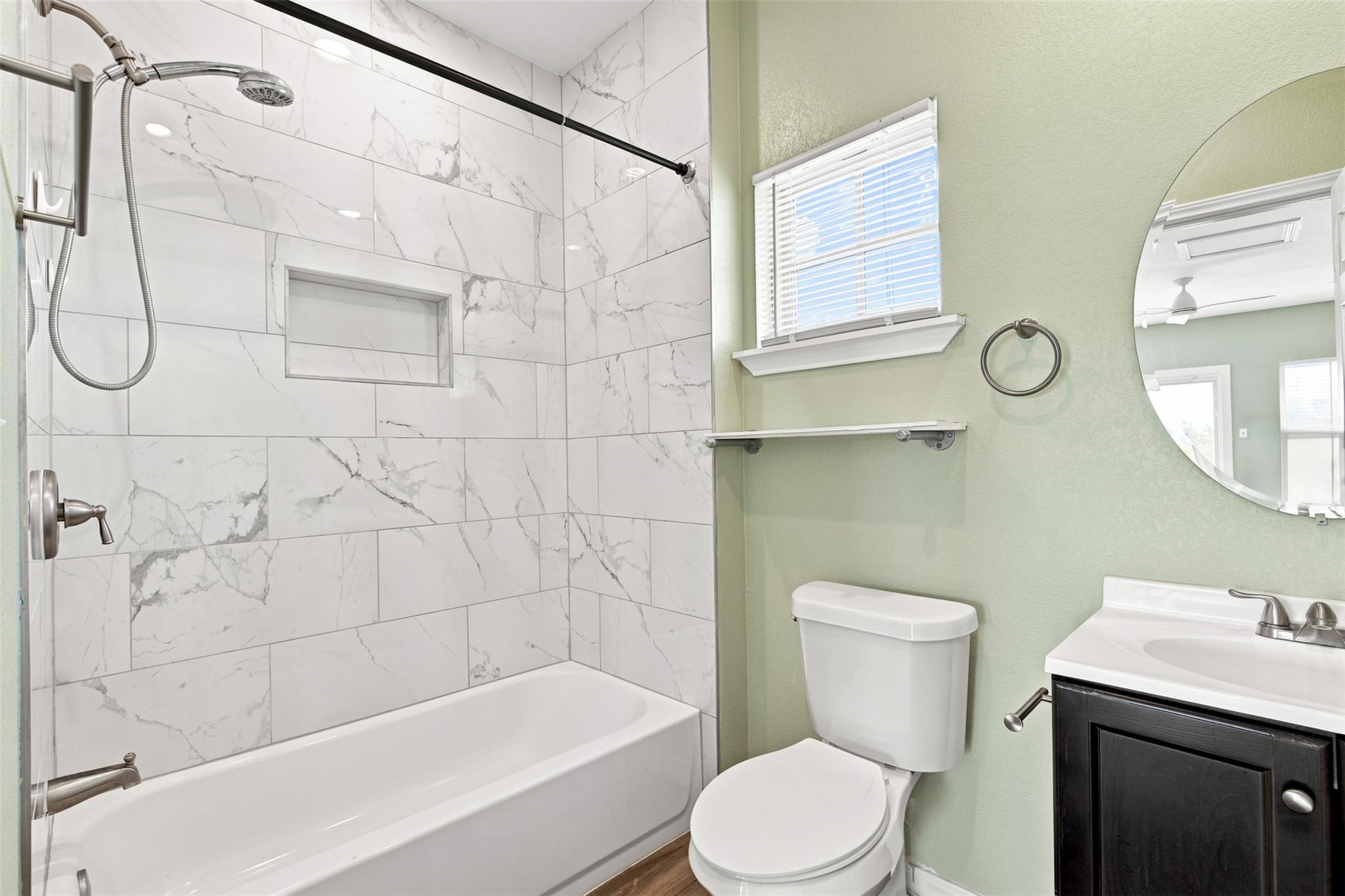 600 Highland Ranch Way Property Photo 11
