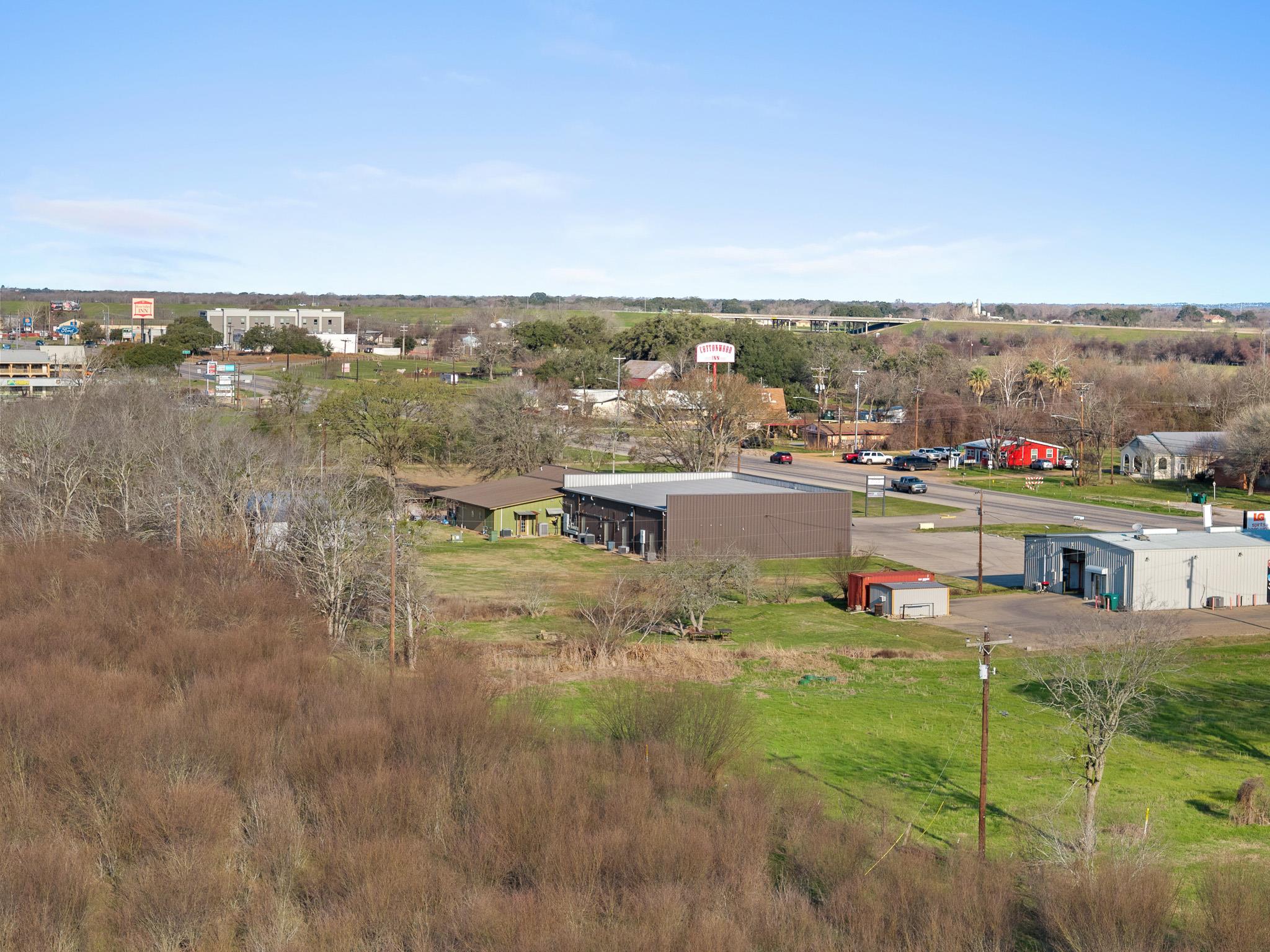 1417 W State Highway 71 Highway Property Photo 33