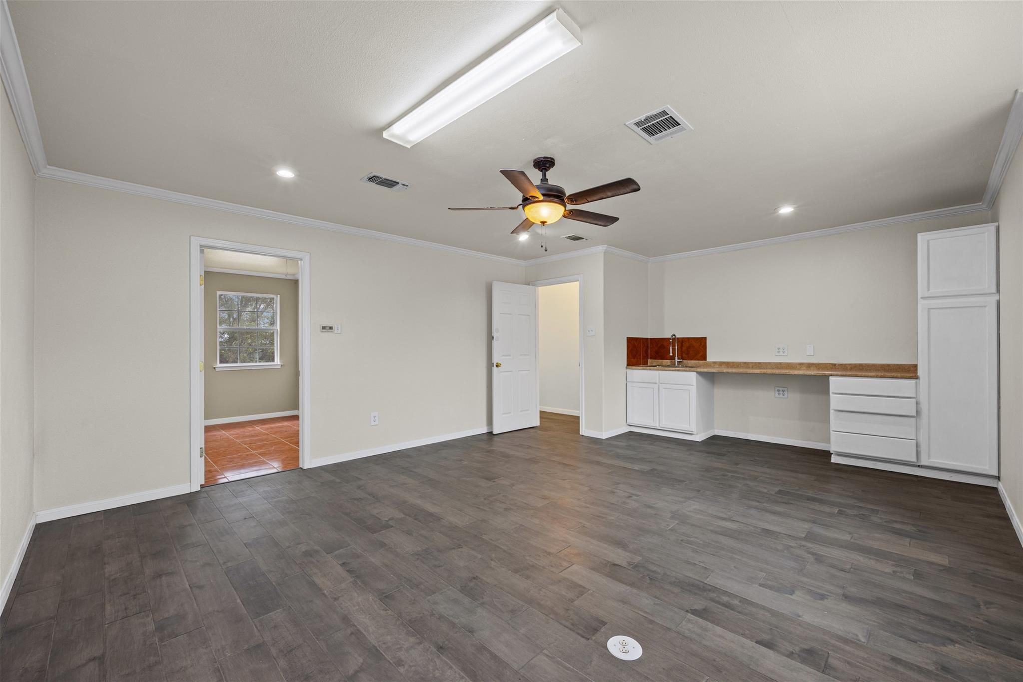 4205 Park Dr Property Photo 14