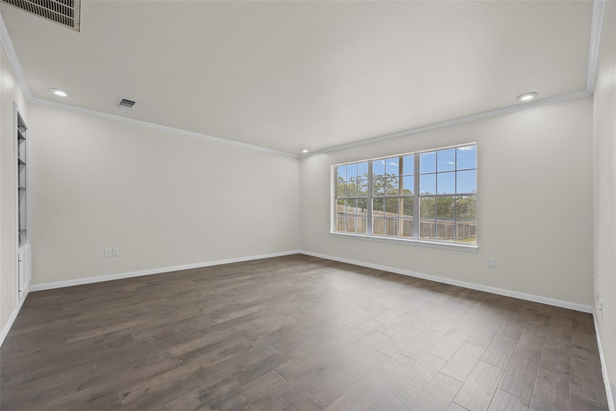 4205 Park Dr Property Photo 16