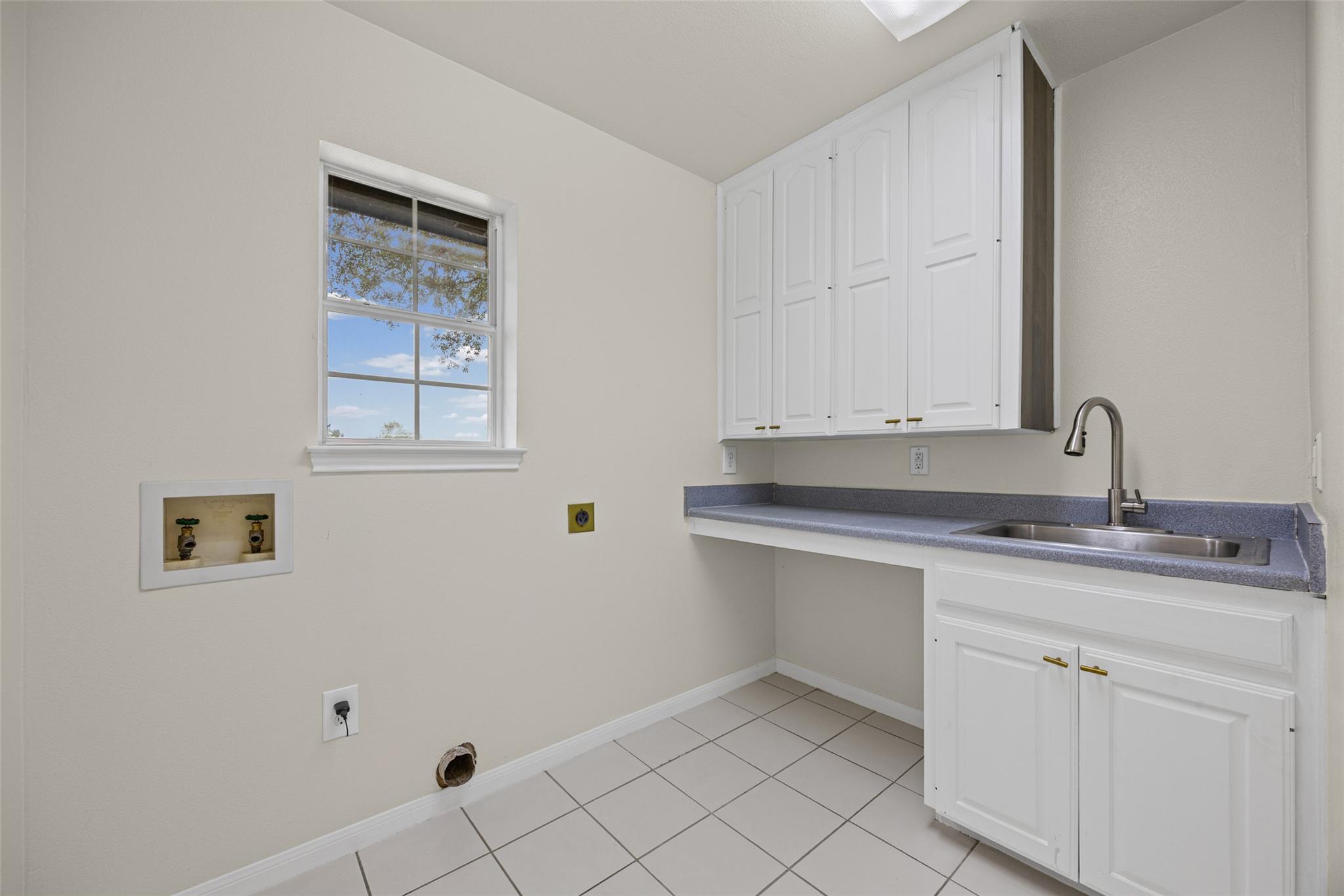 4205 Park Dr Property Photo 30
