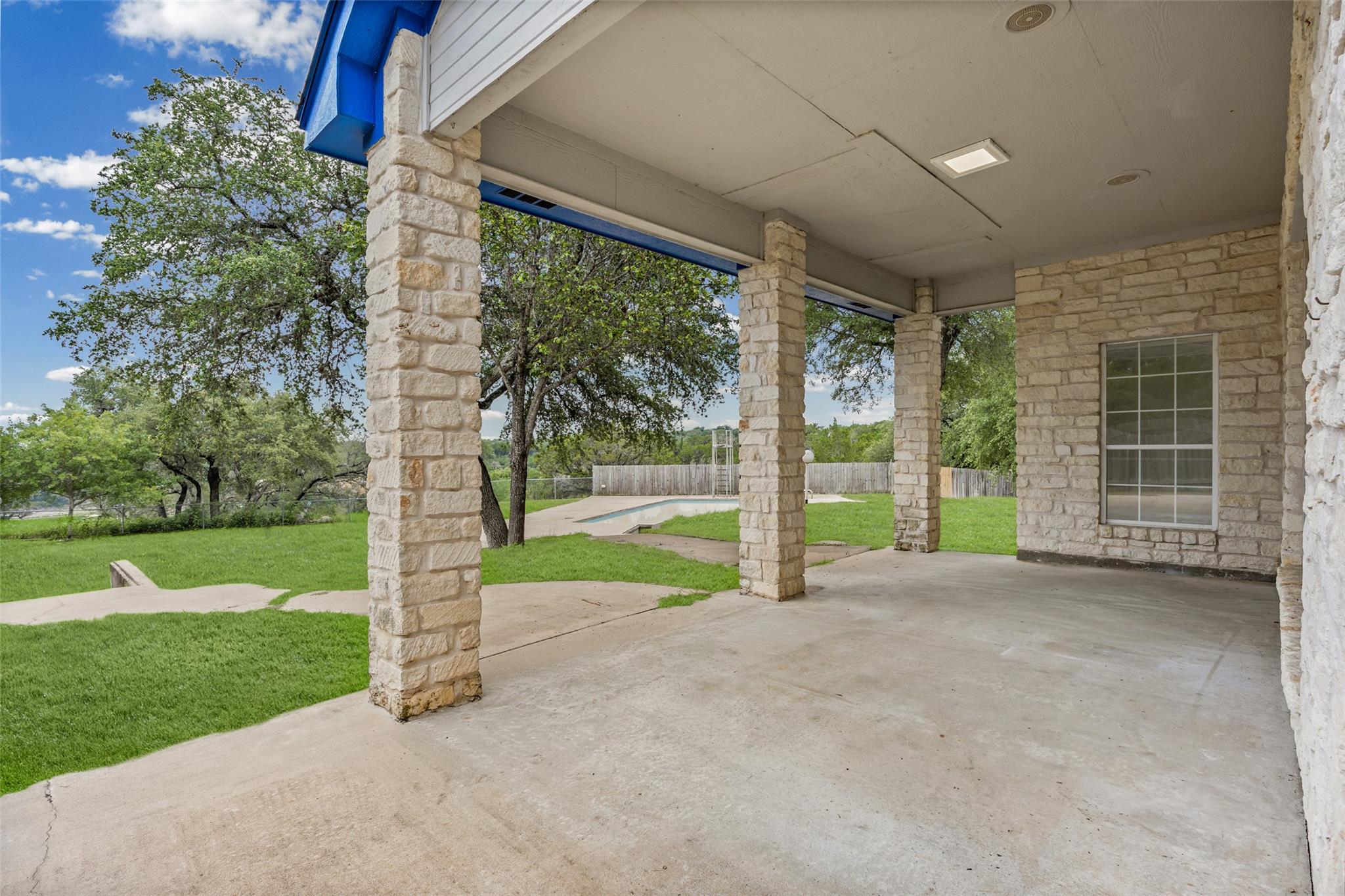 4205 Park Dr Property Photo 31