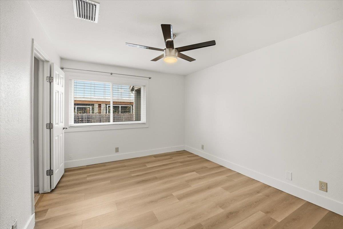 6713 West Gate Blvd #a Property Photo 13