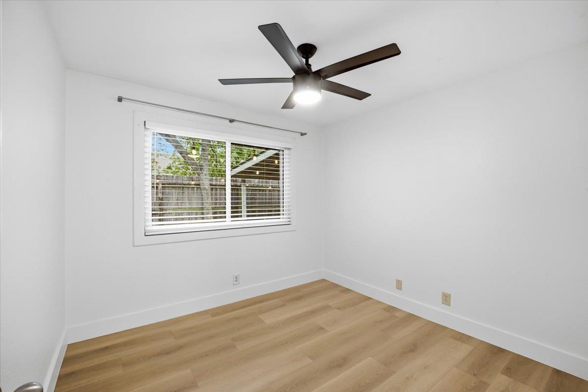 6713 West Gate Blvd #a Property Photo 20