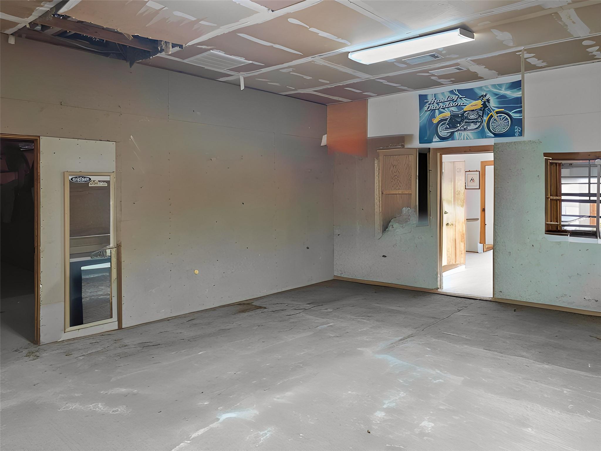 8819 Saddle Cir Property Photo 6