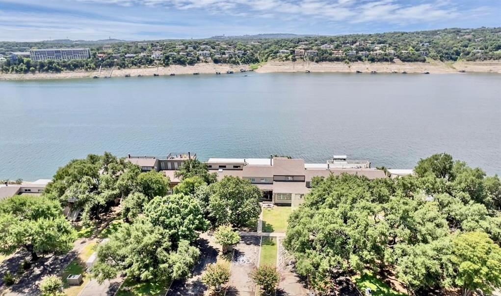 18231 Lakepoint Cv Property Photo