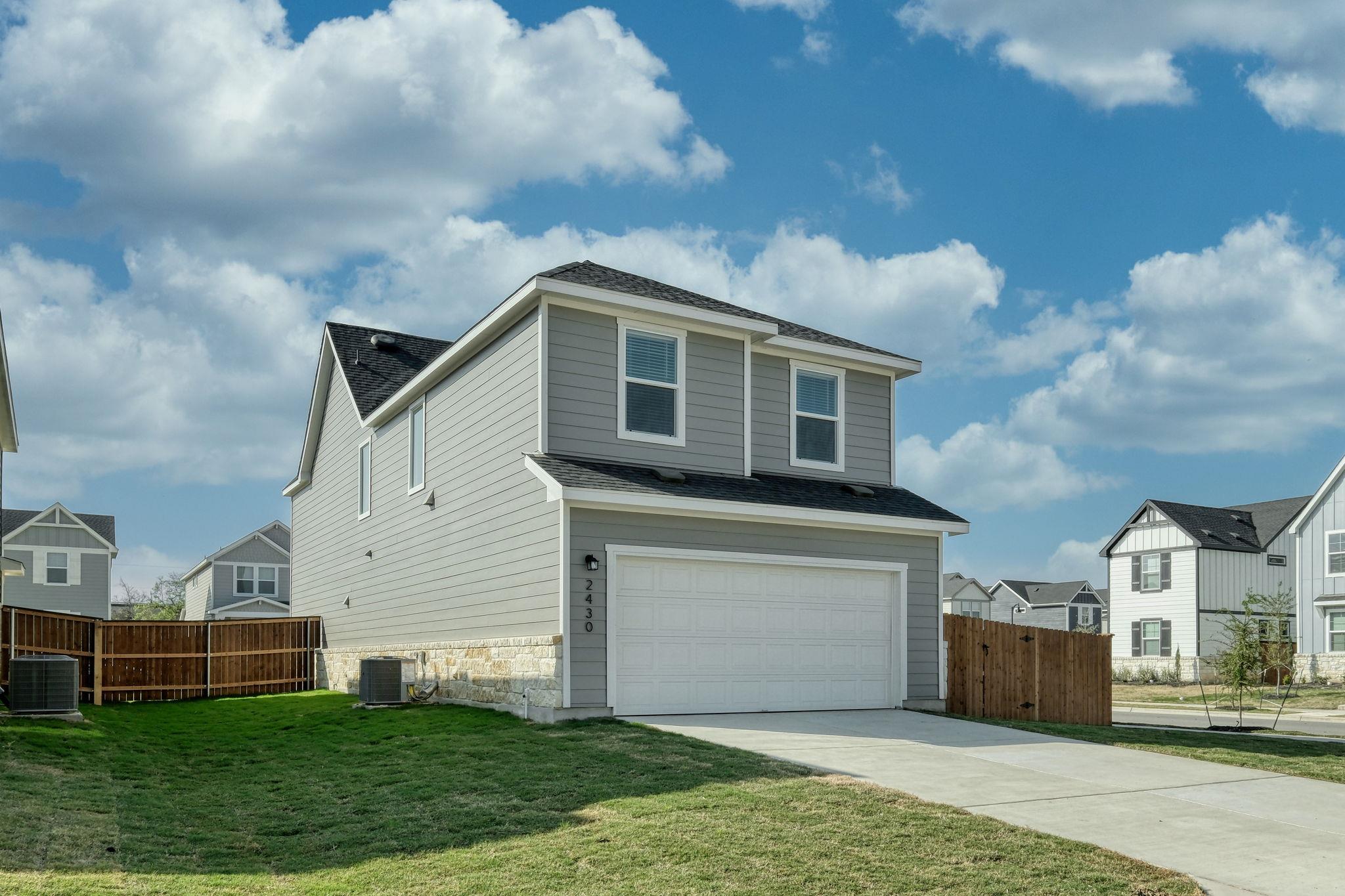 2430 Wallin Bradley DR Property Photo 1