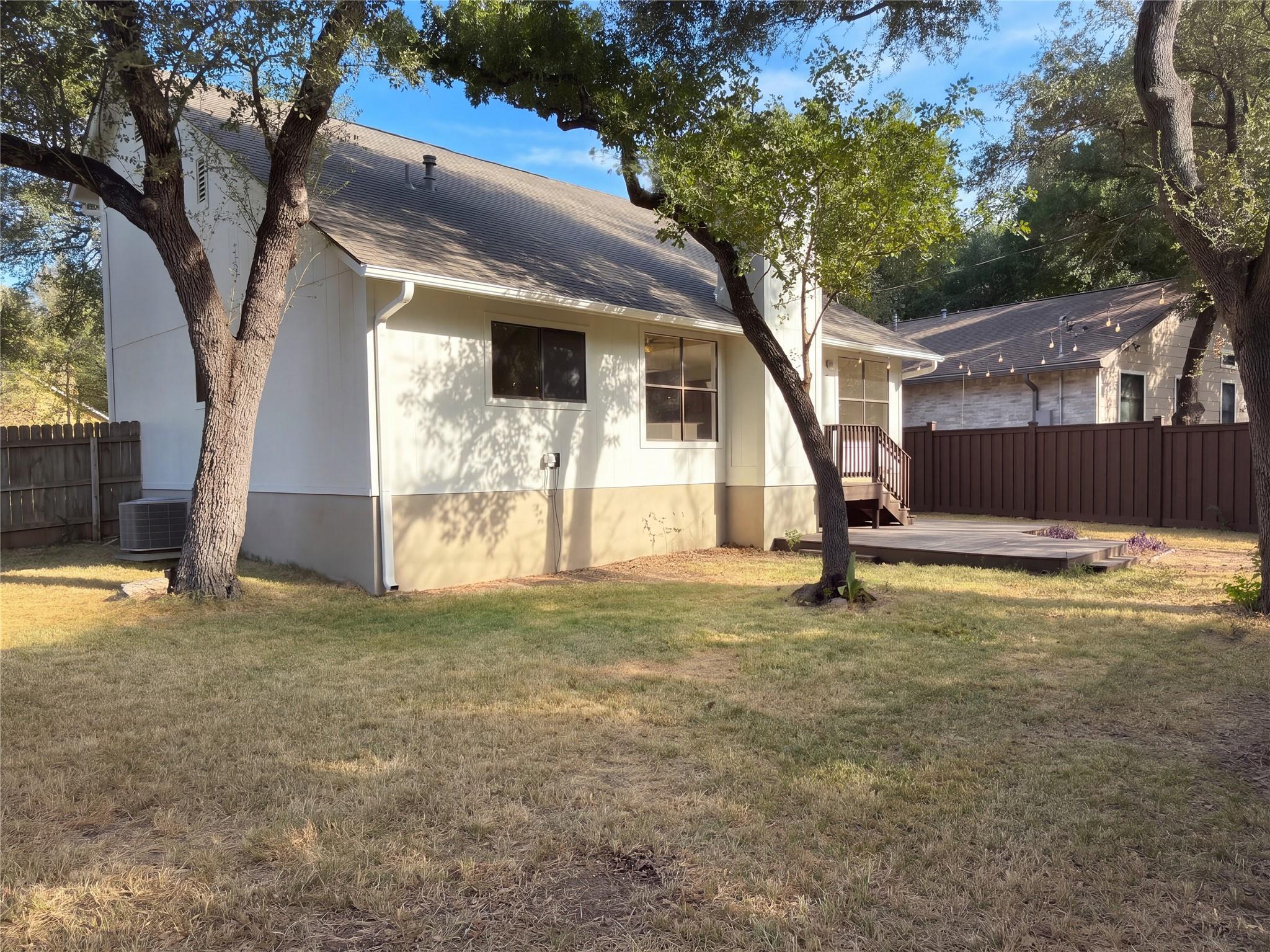 13020 Moorcroft Ln Property Photo 5