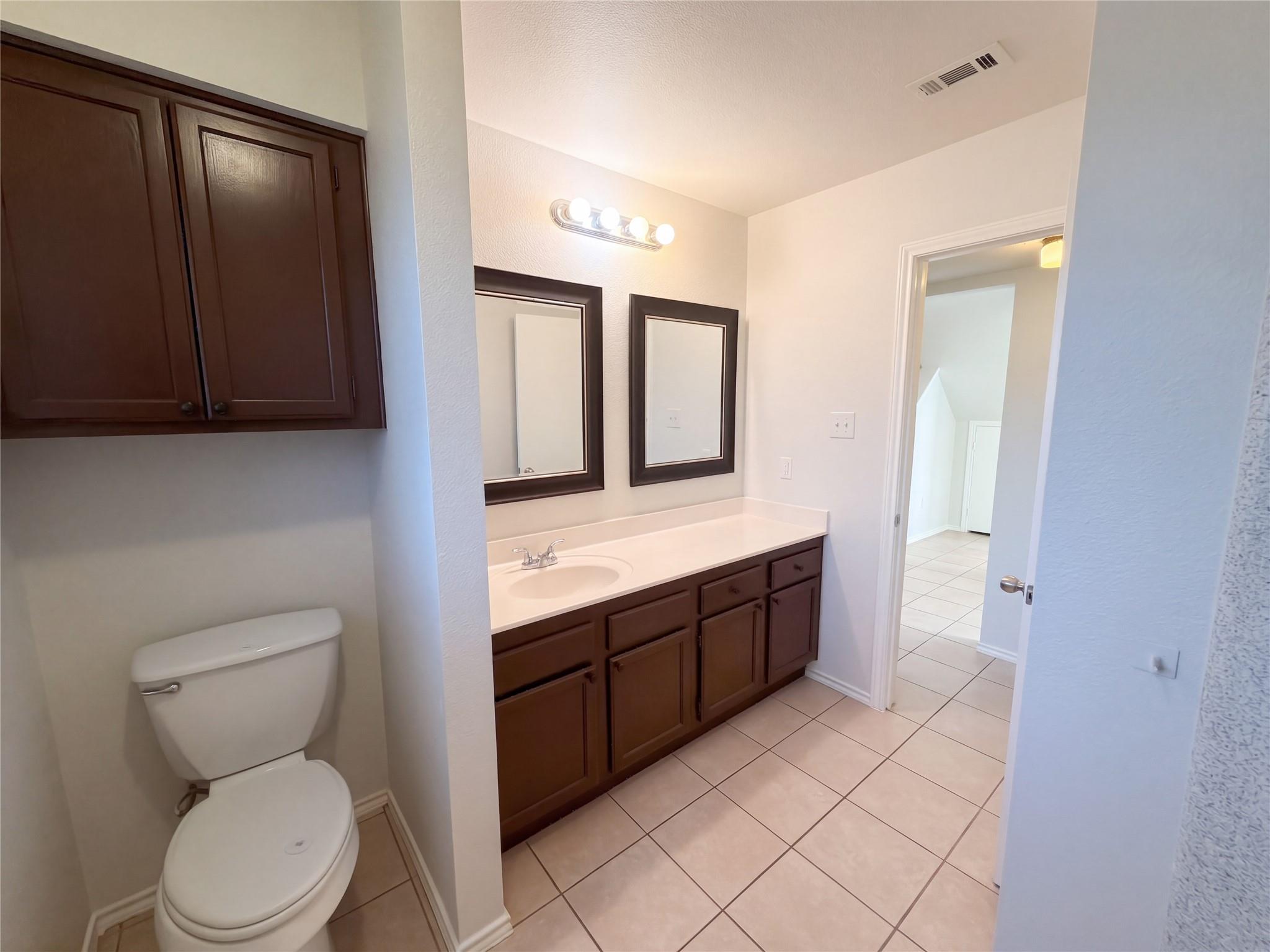 13020 Moorcroft Ln Property Photo 15