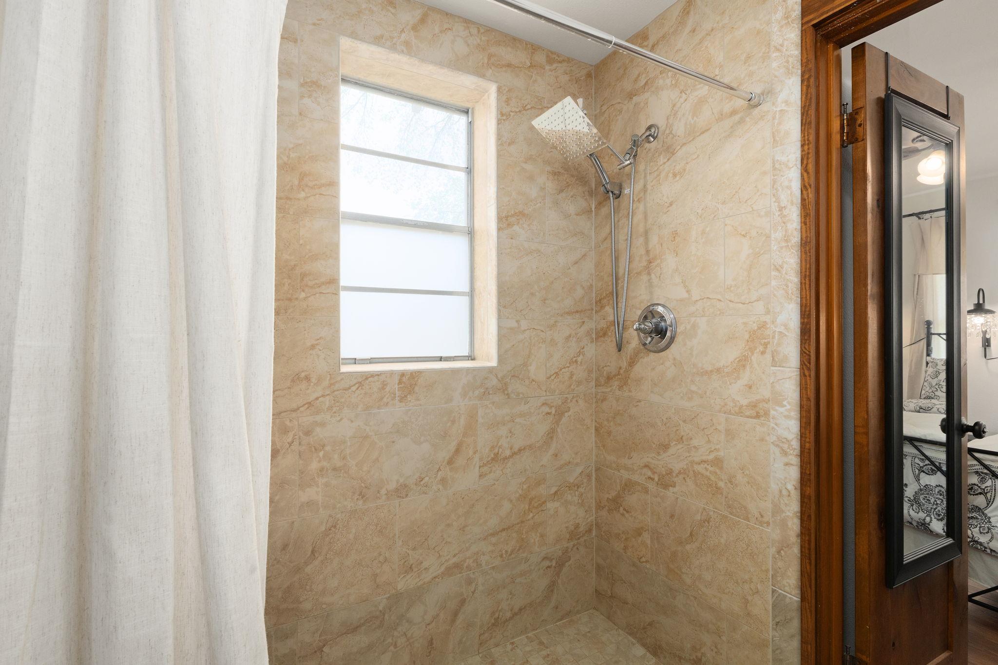 258 N Water St Property Photo 14