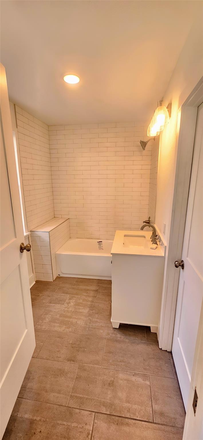 505 Colorado St Property Photo 6