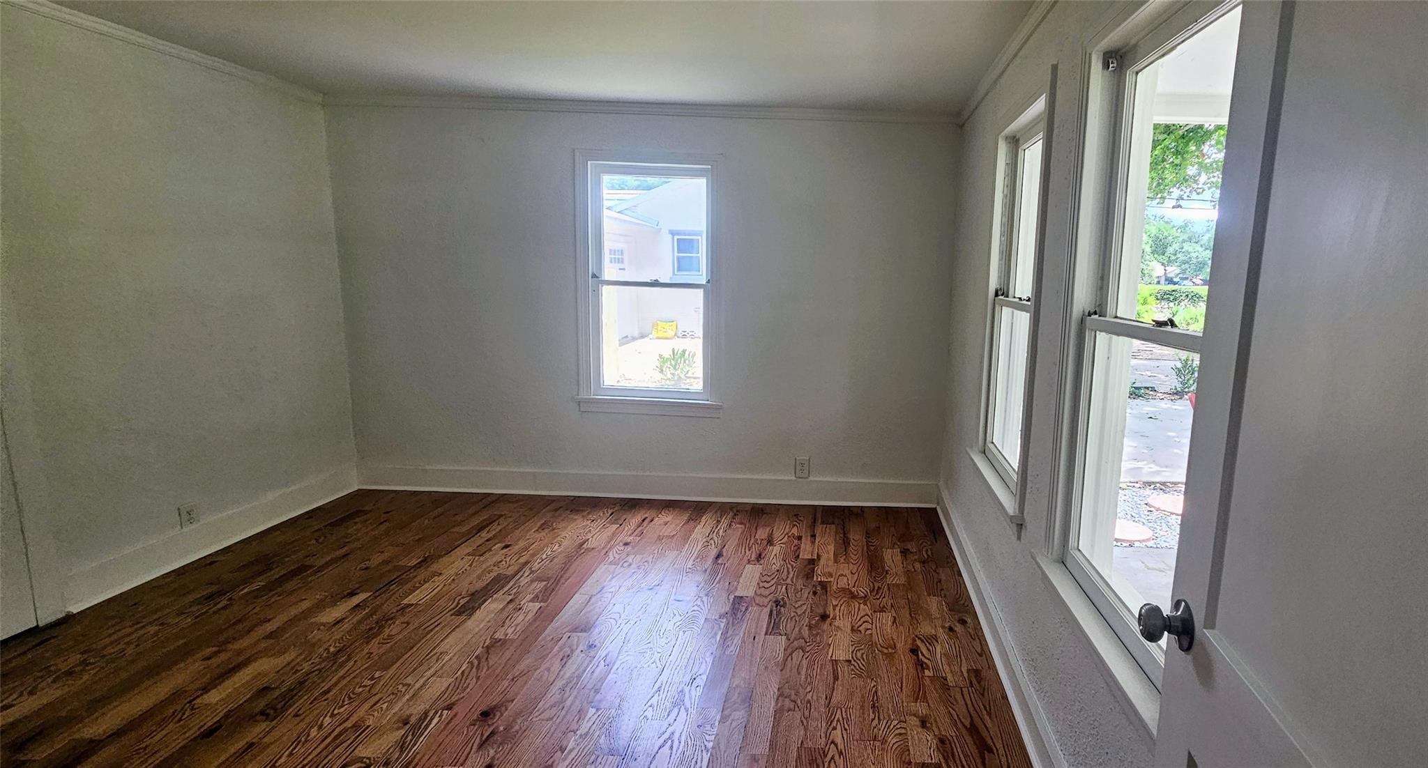 505 Colorado St Property Photo 10