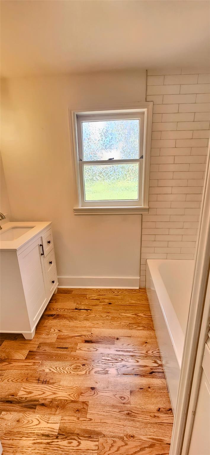 505 Colorado St Property Photo 12