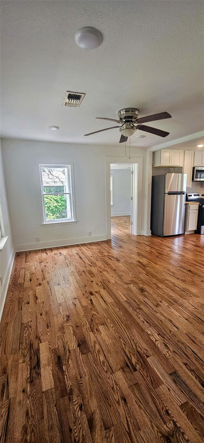 505 Colorado St Property Photo 15